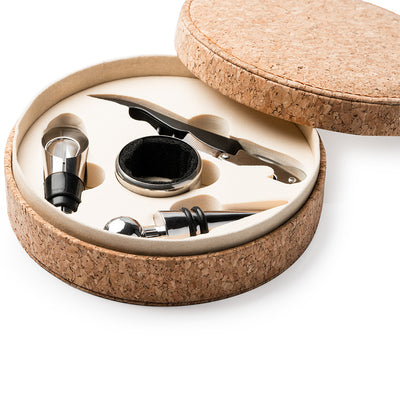 Set 4 accesorii vin in cutie de pluta